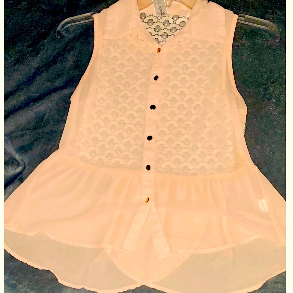 Blouse size “M”